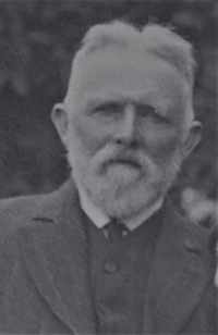 This image has an empty alt attribute; its file name is thumb200-1.jpg